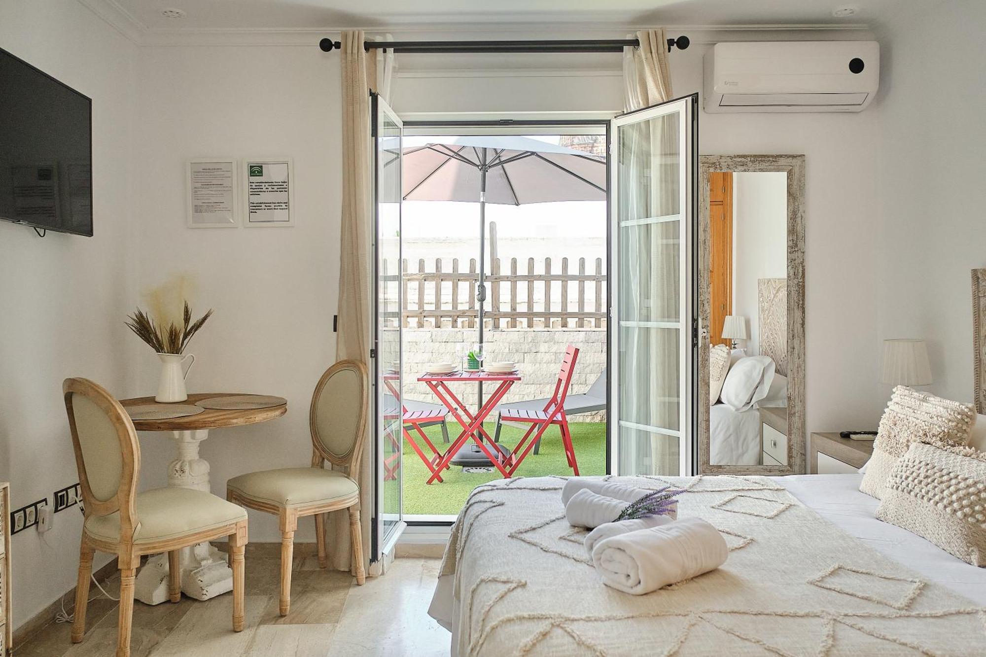 Studio Novena Little Apartments Cádiz Eksteriør bilde
